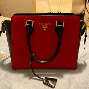 PRADA SAFFIANO LEATHER BAG